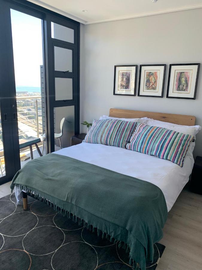16 On Bree - Luxury One Bedroom Apartment In Cape Town Bagian luar foto