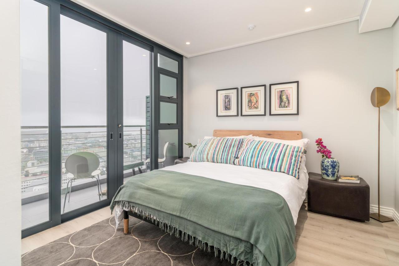 16 On Bree - Luxury One Bedroom Apartment In Cape Town Bagian luar foto