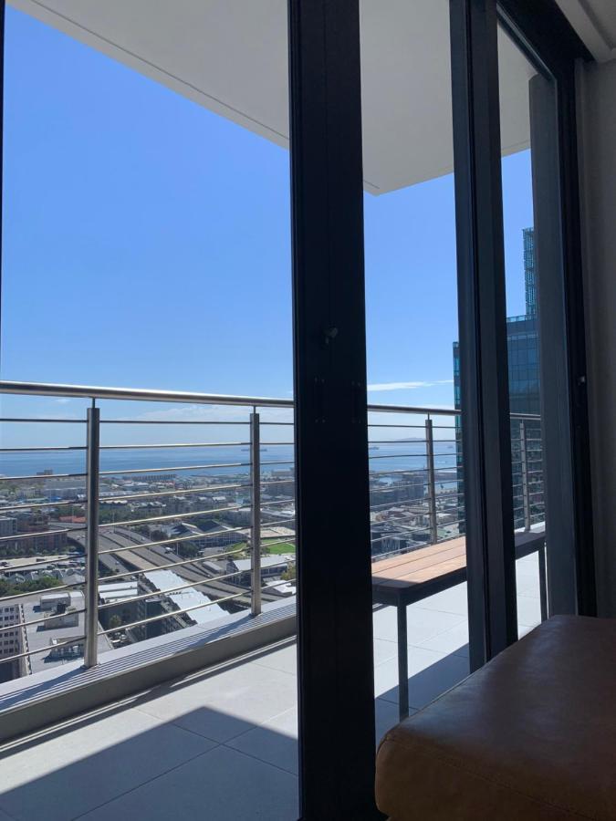 16 On Bree - Luxury One Bedroom Apartment In Cape Town Bagian luar foto